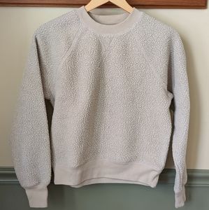 Everlane Cropped Fleece Sweater in Almond size Small